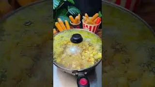 makes strawberry popcorn at home! It's rich in strawberry flavor, sweet,