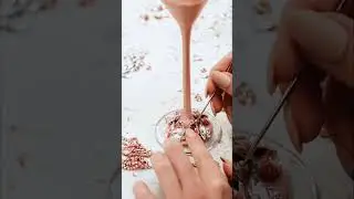 Creation of wedding champagne flutes by Elena Honch