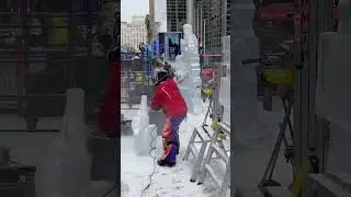 2023 Ottawa artists creating ice sculptures