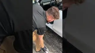 How we clean door jambs ✅ #autodetailing#ceramiccoating#windowtint