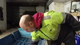 Закончил сварку дна лодки. 