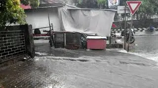 Konidi jl n cianjur. Setelah perbaikan trotoat spnjang jln BOGOR MALANG.