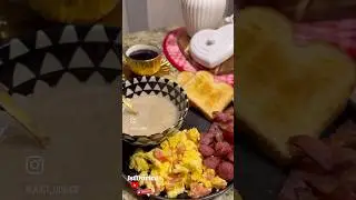 ✨BREAKFAST FOR DINNER✨#easymeals #breakfastideas #breakfastfordinner #cookingshorts #foodieshorts