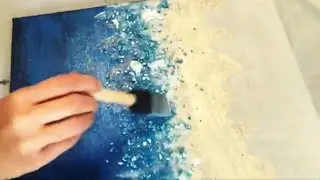 DIY Blue and Silver Abstract Wall Art | Crushed Glass Silver Glitter #walldecor #acrylicpainting