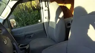 2007 Ford Econoline cargo van E250