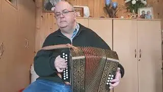 Jimmy Allen in G played by Clive Williams on Melodeon