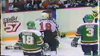 Larry DePalma vs Scott Mellanby - Jan 10, 1989