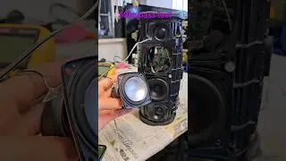Powerful 50W bass from jbl xtreme 2 woofer