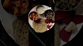 सर्दी में खस्ता बाथुवे के परांठा बाथुवे का रायता  गज़ार मटर की सब्जी 🙏🍲🤪😋#food #song#desi#yt#viral