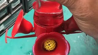 fixing a LEAKING hummingbird feeder that &ldquo;attracts ants&rdquo;