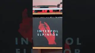 El Pintor by Interpol #shortfeed #vinyl #music #vinyllover #record #shortvideo #record