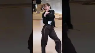 DANCE] 로리나 Loreena: 우주소녀 WJSN 'Last Sequence': K-POP 랜덤플레이댄스 Ktown4u RPD 코엑스 251220 여성 댄서 외국인