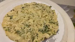 Chess garlic papad bite