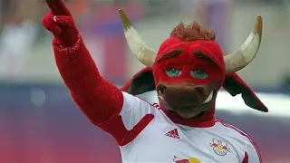Red Bull Lepzig -  Ein Fu&szlig;ballverein der etwas anderen Art (Doku)