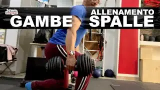 Programma di allenamento completo per Gambe e spalle