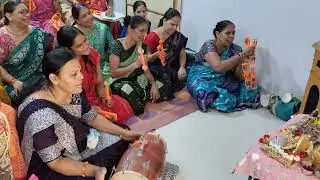 નવું ભજન 🌷 હું તને ભજુ છું રવિવારે,🙏(ભજન લખેલું છે)