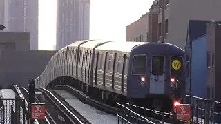 BMT Astoria Line: Manhattan-bound R68A W Train@Astoria Boulevard