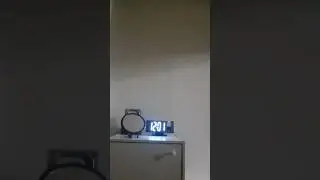 Wall Projector Clock #clock #alarm #musthaves #musthaveamazonproducts #viral #shorts #alarmclock