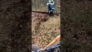 Пропустил так пропустил 2 😅 #мотоспорт #эндуро #endurox #enduro #питбайк #bse #crash #motocross
