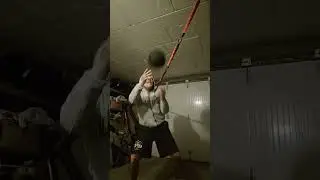 esquive lancer  medecine ball 7kg il faut lever la tete  sur une rotative regarder son adversaire