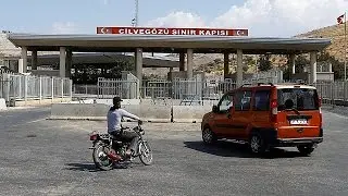 Humanitarian aid convoys delayed en route to Aleppo, Syria