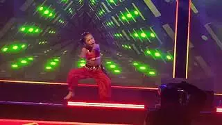 #dancequeen#cutiepie #stylish#stageshow 