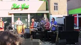 GrooveBarrio Band: Chittagong Groove