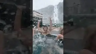 Аня Покров в бассейне! тик ток, 😍🤩🔥 #chorts!