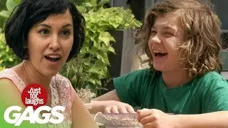 Little Kid Terrorizes Waitress
