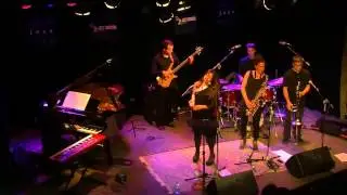 Fly me to the moon - The Swing Factory a la Jazz Cava
