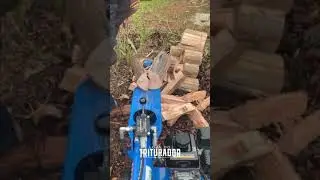 Cortando Lenha R&aacute;pido - Rachador de lenha RTG 02