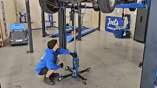 Joel's Garage Gear - Low Profile Transmission Jack