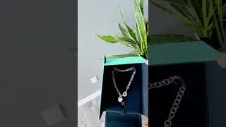 Unboxing Tiffany Heart Toggle Necklace! #tiffany #breakfastattiffanys #hearttag