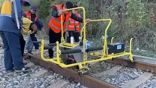 Rail grinding and milling machine