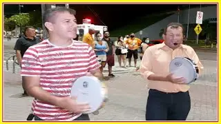 FRANK E GALDINO - EMBOLADA NA RUA
