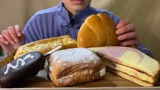 【咀嚼音】ホイップサンド、アイス!?なケーキバー、ムーンサンド、たっぷりコーンパン、カスタードクリームパンを食べた/Whipped cream bun/휘핑크림빵【ASMR】【食べるだけ】