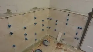How to install Large Format Travertine tile using Proleveling System