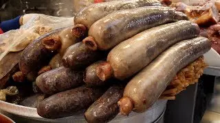 1만원짜리 대왕 순대 (blood sausage - king sundae, スンデ, 血肠 10,000KRW) korean street food / 서울 광장시장