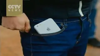 Seriously? Apple fans in China get pants altered to fit iPhone 6