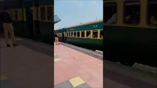 Multan sy lahor ka safar 🚋#subscribe #vlog #funny