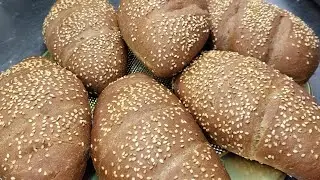 Receta original de  pan integral de centeno con miel y ajonjol&iacute;