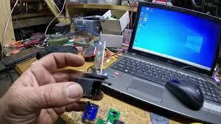 Xenon  D1S  , D2S   Bec de Far , cum schimbi becu de far ?