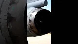 &ldquo;Jet Engines ROAR! 😱✈️&rdquo;#JetLife ✈️#FighterJet 🚀#EpicTakeoff#AviationLovers#JetEngineSound#AirForcePo
