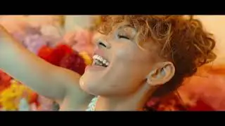 Alexandra Joner - Hasta La Vista (Offical music video)
