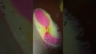 Lush Bath Bomb Yellow Submarine Demo