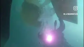 hull cleaning