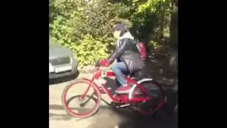 Безопасная велопарковка в центре города!