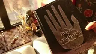 Introducing Bucket Full Of Books