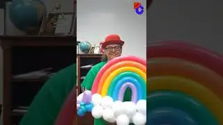 #balloon #balloonanimals #balloontwister #balloonart #rainbow #pridemonth #lgbt #lgbtqia #2slgbtqia