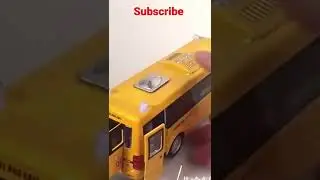 Custom diecast bus model kid toys vehicles pull back school bus 1/32